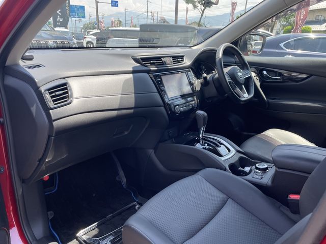 Nissan X-TRAIL 2018-07 8474-24