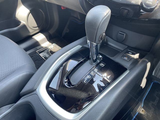 Nissan X-TRAIL 2018-07 8474-15