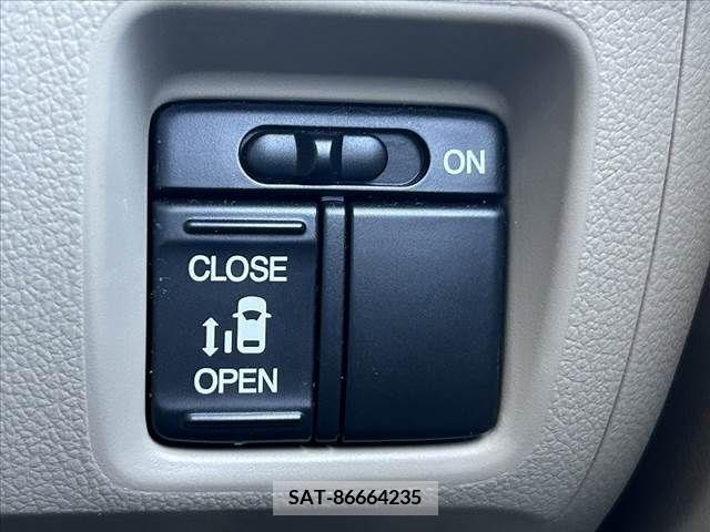 Honda N BOX 2014-05 364437-4