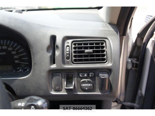 Toyota SUCCEED VAN 2005-06 313731-5