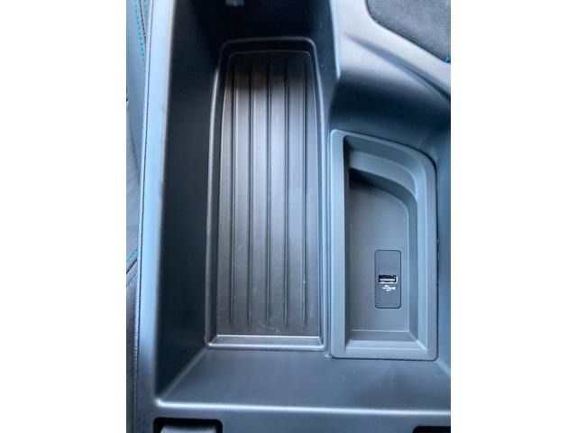 Bmw M2 2018-09 16469-19