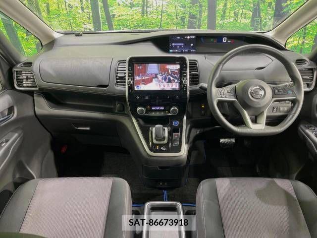 Nissan SERENA 2019-03 220751-1