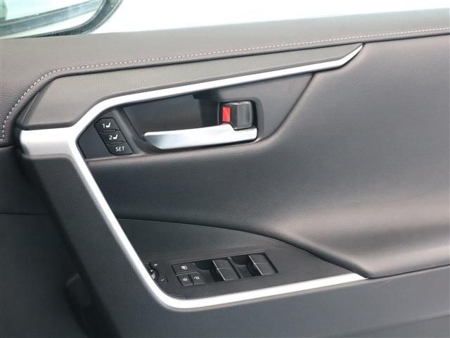Toyota RAV4 2021-01 18944-4