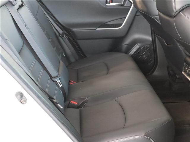 Toyota RAV4 2021-01 18944-13