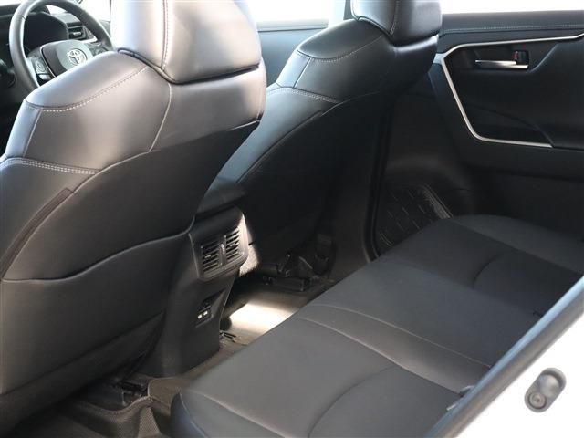 Toyota RAV4 2021-01 18944-15
