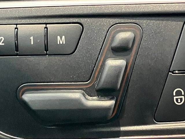 Mercedes Benz GLA-CLASS 2015-11 8647-7