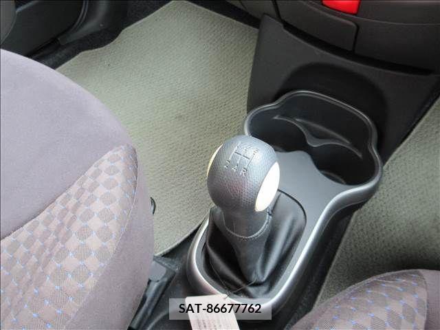 Nissan MARCH 2009-10 277237-10
