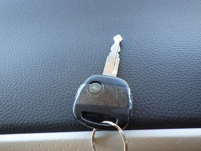 Nissan MOCO 2013-04 15417-9
