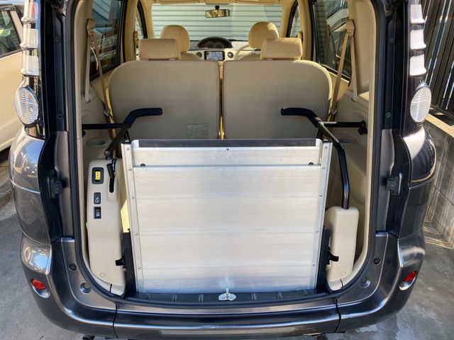 Toyota SIENTA 2008-10 27870-5