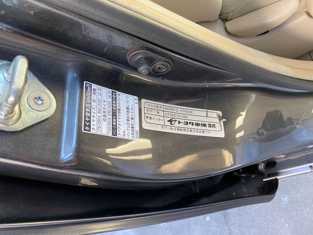 Toyota SIENTA 2008-10 27870-7