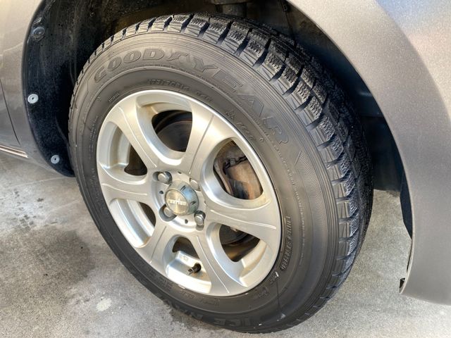 Toyota SIENTA 2008-10 27870-15