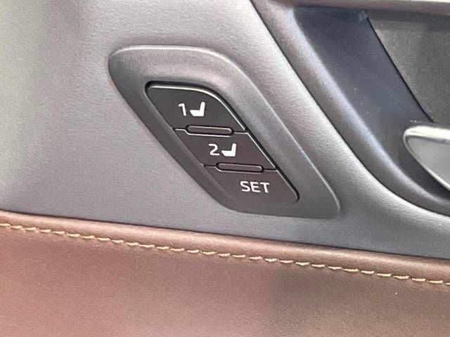 Toyota HARRIER 2022-05 23857-8
