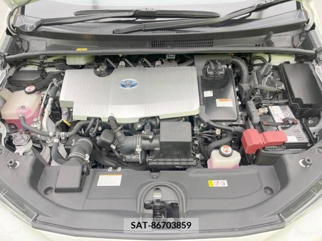 Toyota PRIUS 2017-06 349538-18