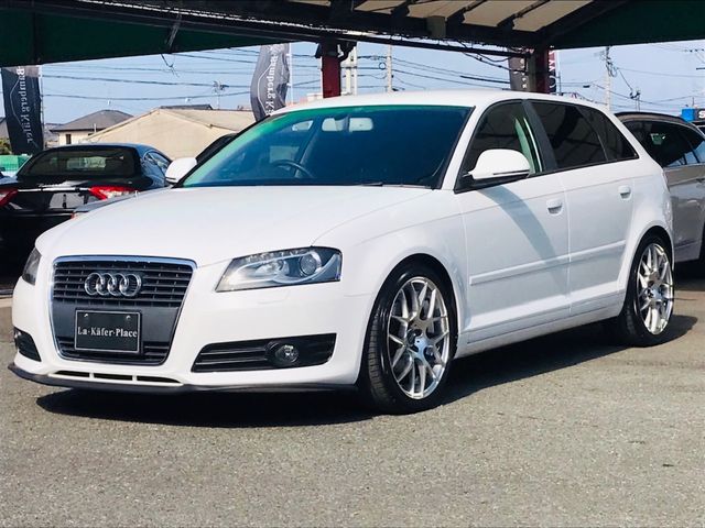 Audi A3 2010-05 2427-2