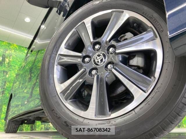 Toyota NOAH 2021-08 365090-14
