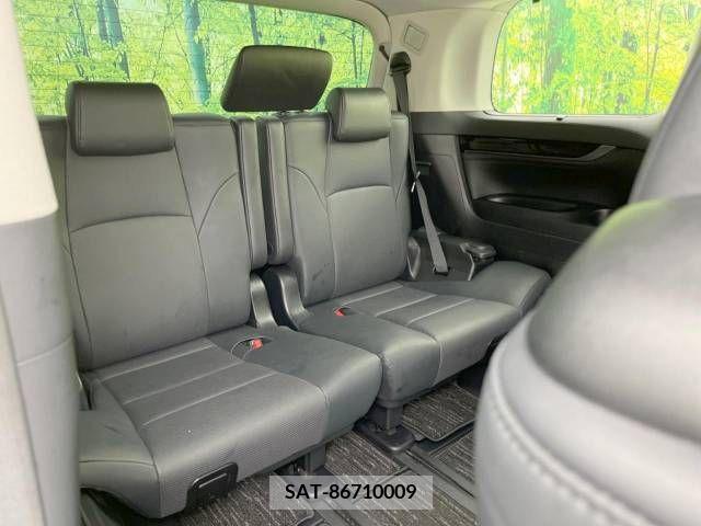 Toyota VELLFIRE 2018-11 299462-10