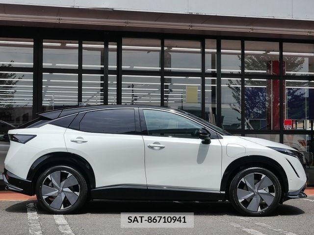 Nissan Ariya 2023-09 261560-6