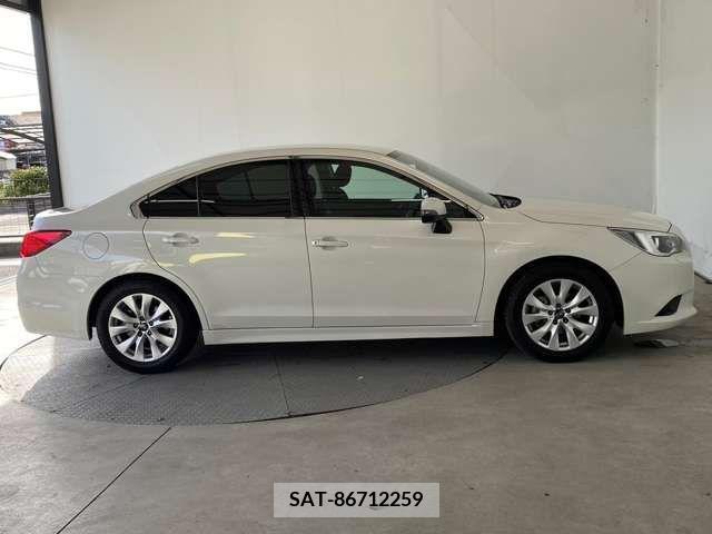 Subaru LEGACY B4 2017-03 214614-9