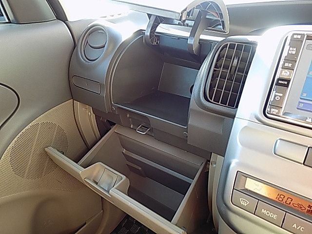Daihatsu TANTO 2012-08 182863-19