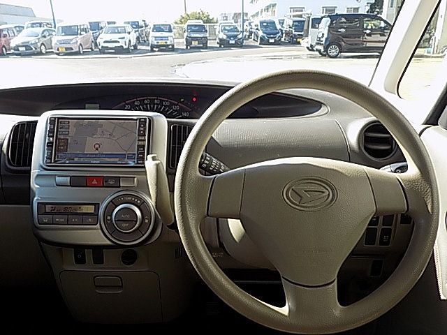 Daihatsu TANTO 2012-08 182863-1
