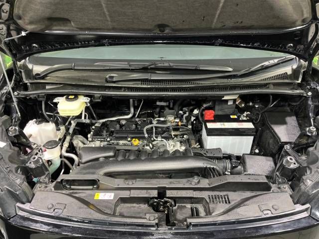 Toyota VOXY 2023-04 195460-19