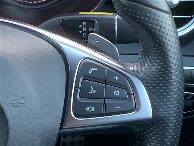Mercedes Benz C-CLASS 2018-02 183852-24