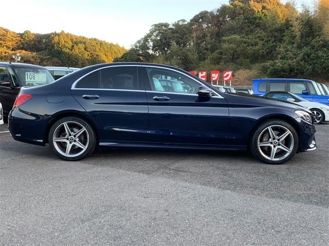 Mercedes Benz C-CLASS 2018-02 183852-11