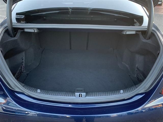 Mercedes Benz C-CLASS 2018-02 183852-4