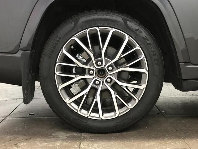 Jeep GRAND CHEROKEE 2023-01 189383-19