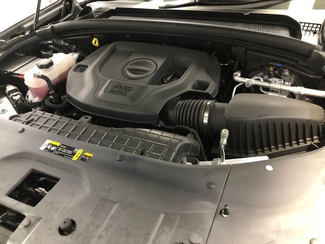 Jeep GRAND CHEROKEE 2023-01 189383-17