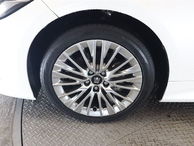 Toyota CROWN SEDAN 2019-09 17186-27