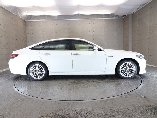Toyota CROWN SEDAN 2019-09 17186-22