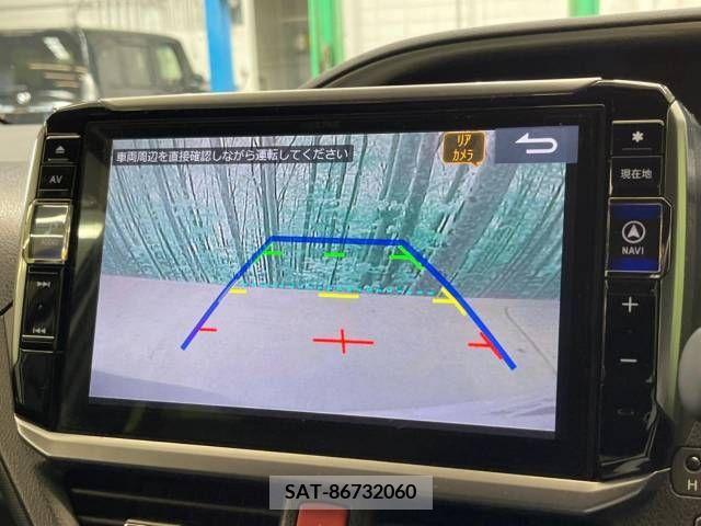 Toyota VOXY 2018-12 370501-3