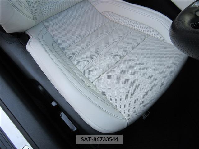 Lexus RC 2019-05 300000-15
