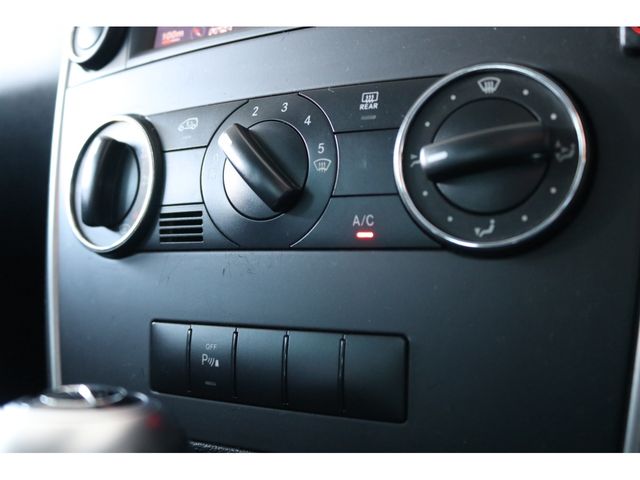 Mercedes Benz B-CLASS 2010-06 190675-22
