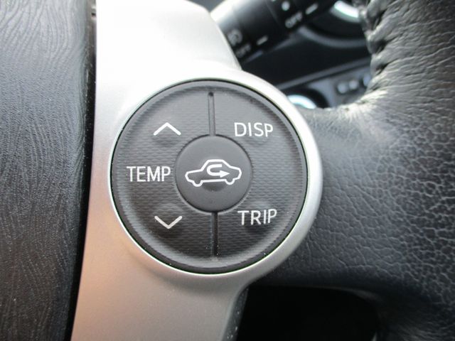 Toyota AQUA 2012-06 8017-16