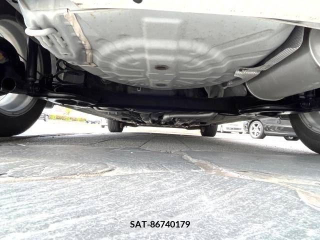 Nissan NOTE 2019-04 365474-17