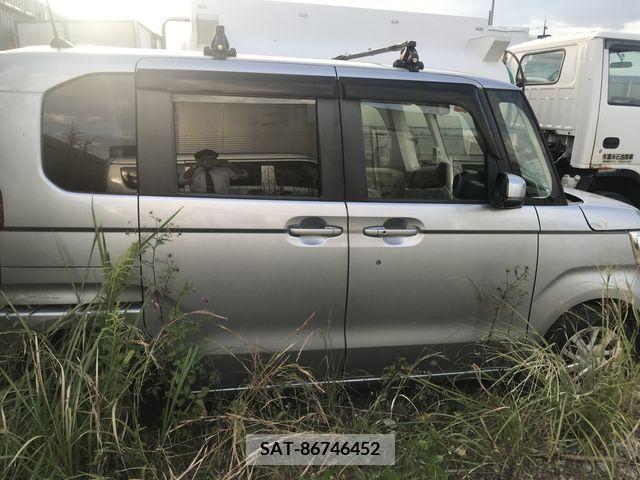 Honda N BOX 2017-10 204020-1