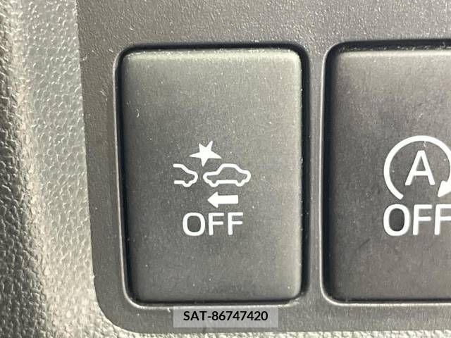 Daihatsu BOON 2018-08 323209-6