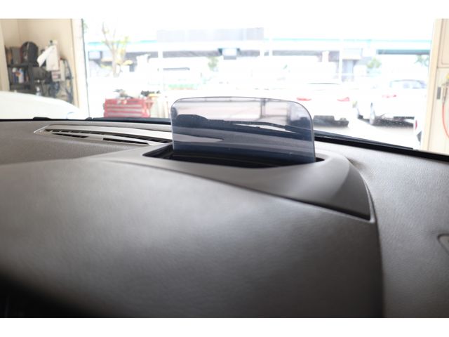 Bmw 2 SERIES 2016-03 4192-11
