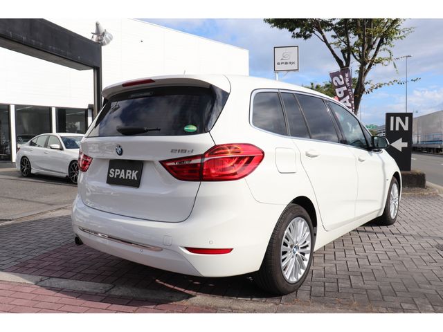 Bmw 2 SERIES 2016-03 4192-4