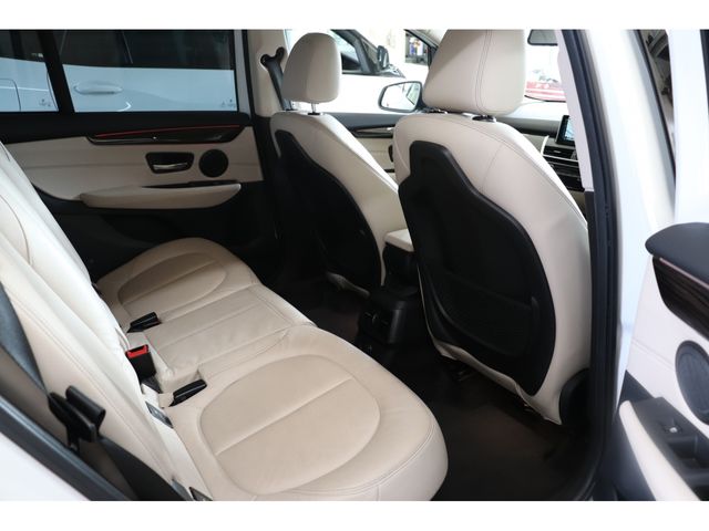 Bmw 2 SERIES 2016-03 4192-12