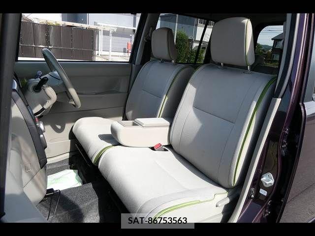 Daihatsu MOVE CONTE 2015-05 278201-9