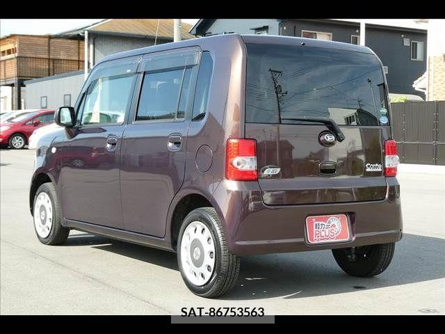 Daihatsu MOVE CONTE 2015-05 278201-17