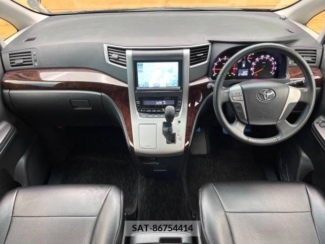 Toyota VELLFIRE 2013-12 288111-1