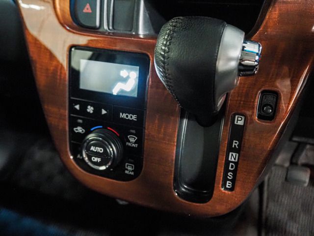 Daihatsu MOVE CUSTOM 2018-03 187577-19
