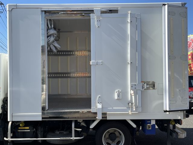 Mitsubishi CANTER 2016-06 20636-11