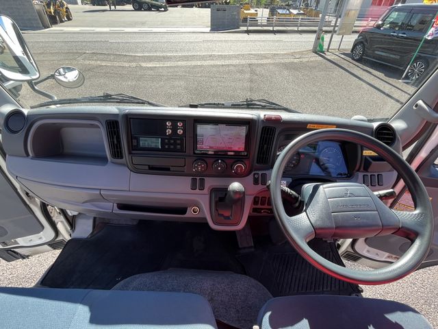 Mitsubishi CANTER 2016-06 20636-19