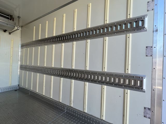 Mitsubishi CANTER 2016-06 20636-10