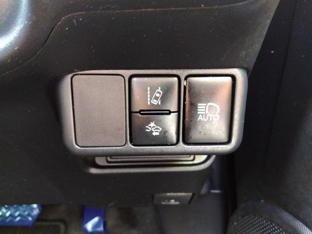 Toyota AQUA 2019-01 21049-11